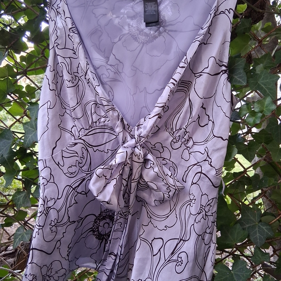 Kenneth Cole Gray and Black Floral Duve - Picture 2 of 7